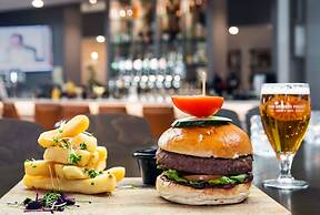 City North Hotel and Conference Centre