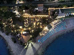 La Plage Resort
