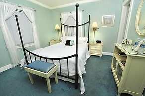 The Mango Inn Bed & Breakfast