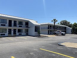 Village Inn Destin