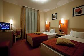 Atomis Hotel Düsseldorf City