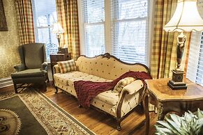 Biltmore Village Inn B&B