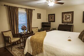 Biltmore Village Inn B&B