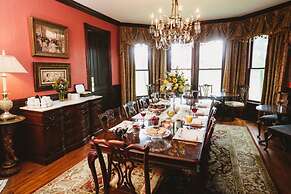 Biltmore Village Inn B&B