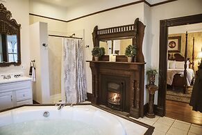 Biltmore Village Inn B&B