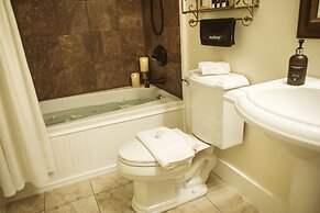 Biltmore Village Inn B&B