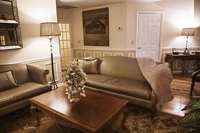 Biltmore Village Inn B&B