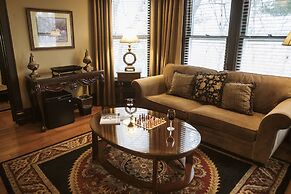 Biltmore Village Inn B&B