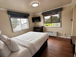 Beachwalker Inn and Suites