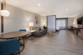 Holiday Inn Ontario Airport by IHG