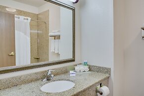 Holiday Inn Express Hotel & Suites Oklahoma City - Bethany by IHG