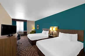 La Quinta Inn & Suites by Wyndham Midland North