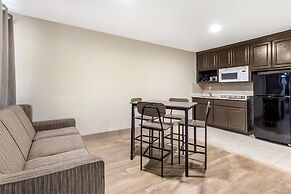 Red Roof Inn & Suites Newport News