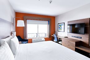 Holiday Inn Express Hotel & Suites Airport Dieppe by IHG