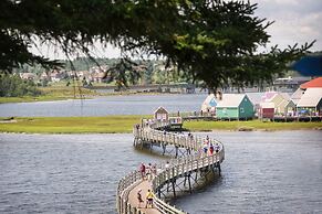 Holiday Inn Express Hotel & Suites Airport Dieppe by IHG