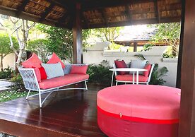 The Sunset Beach Resort & Spa Taling Ngam