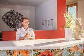 The Sunset Beach Resort & Spa Taling Ngam