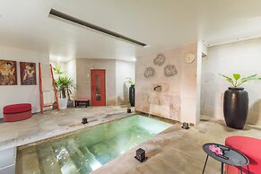 The Sunset Beach Resort & Spa Taling Ngam