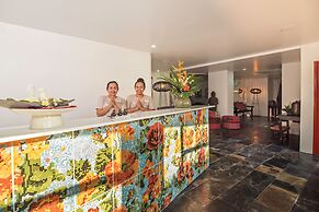 The Sunset Beach Resort & Spa Taling Ngam