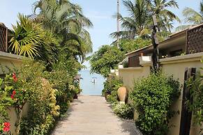 The Sunset Beach Resort & Spa Taling Ngam