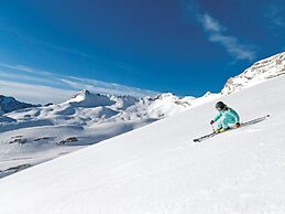 Schloss Elmau Luxury Spa Retreat & Cultural Hideaway