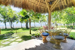 Alma Del Pacifico Beach Hotel & Spa
