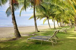 Alma Del Pacifico Beach Hotel & Spa