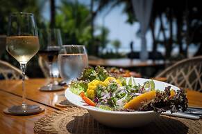 Alma Del Pacifico Beach Hotel & Spa