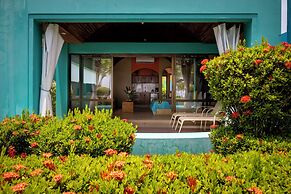 Alma Del Pacifico Beach Hotel & Spa