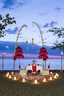Bali Taman Beach Resort & Spa - Lovina