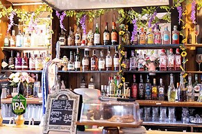 Cromwell Lodge Hotel by Greene King Inns