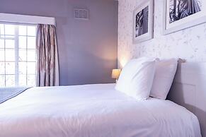 Cromwell Lodge Hotel by Greene King Inns