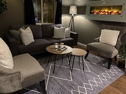 Moss Hotel & Apartments