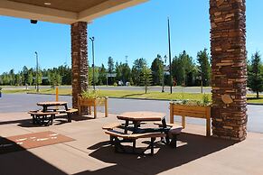 Yellowstone Park Hotel