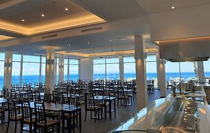 Rocamar Lido Resort
