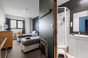 Rock Solid Backpackers Rotorua