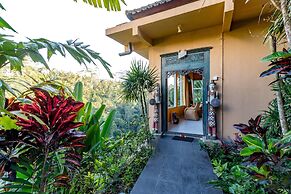 Tanah Merah Art Resort