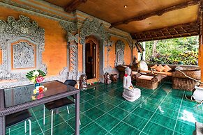 Tanah Merah Art Resort