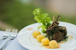 Khemara Angkor Hotel & Spa