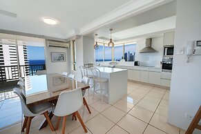 Contessa Holiday Apartments