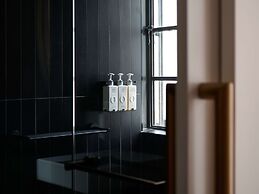 Hotel Morris Sydney - Handwritten Collection