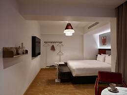 Hotel Morris Sydney - Handwritten Collection