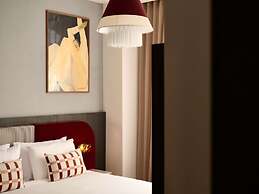 Hotel Morris Sydney - Handwritten Collection