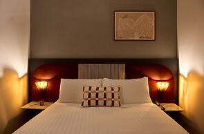 Hotel Morris Sydney - Handwritten Collection