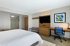 Holiday Inn Express Hotel & Suites Weston by IHG