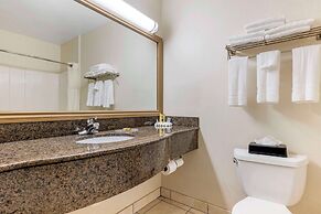 Best Western Plus Lake Elsinore Inn & Suites