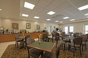 Best Western Plus Lake Elsinore Inn & Suites