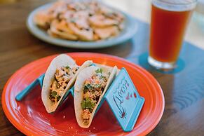 Hotel Indigo Columbus Architectural Center by IHG