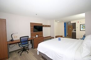 Holiday Inn Express Hotel & Suites Greensboro - East, an IHG Hotel