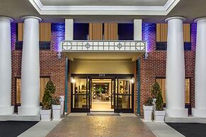 Holiday Inn Express Hotel & Suites Greensboro - East by IHG